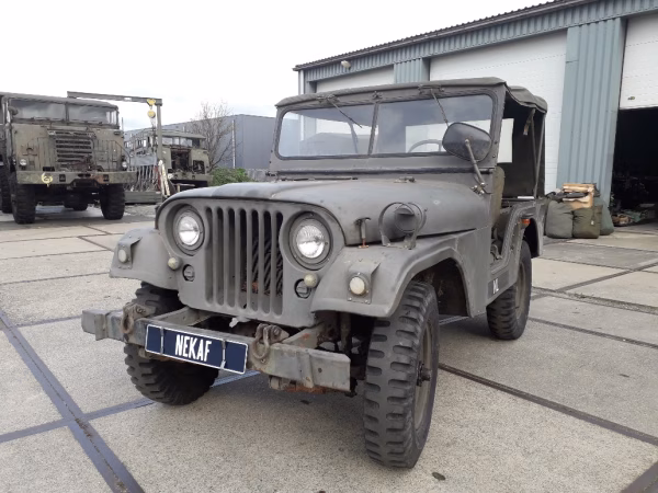 Nekaf jeep 1956