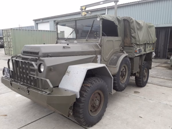 Daf Ya 126 (b rijbewijs) met lier