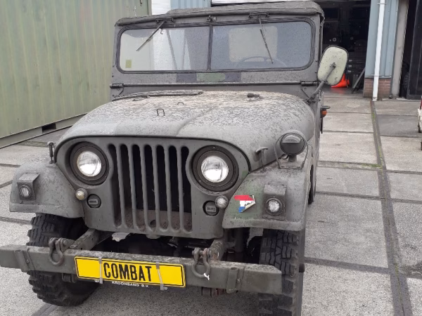 Nekaf m38a1 jeep uit 1957 1e eigenaar