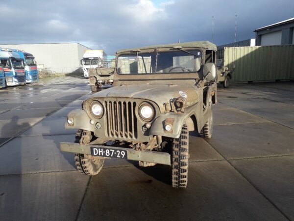 Fijne pittige Nekaf jeep