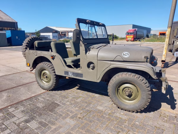 Pracht Nekaf jeep