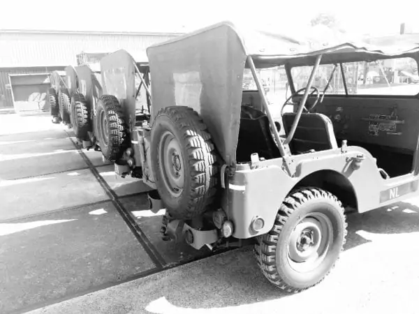 Doorlopend nieuw aanbod van Willys m38a1 Nekaf jeeps
